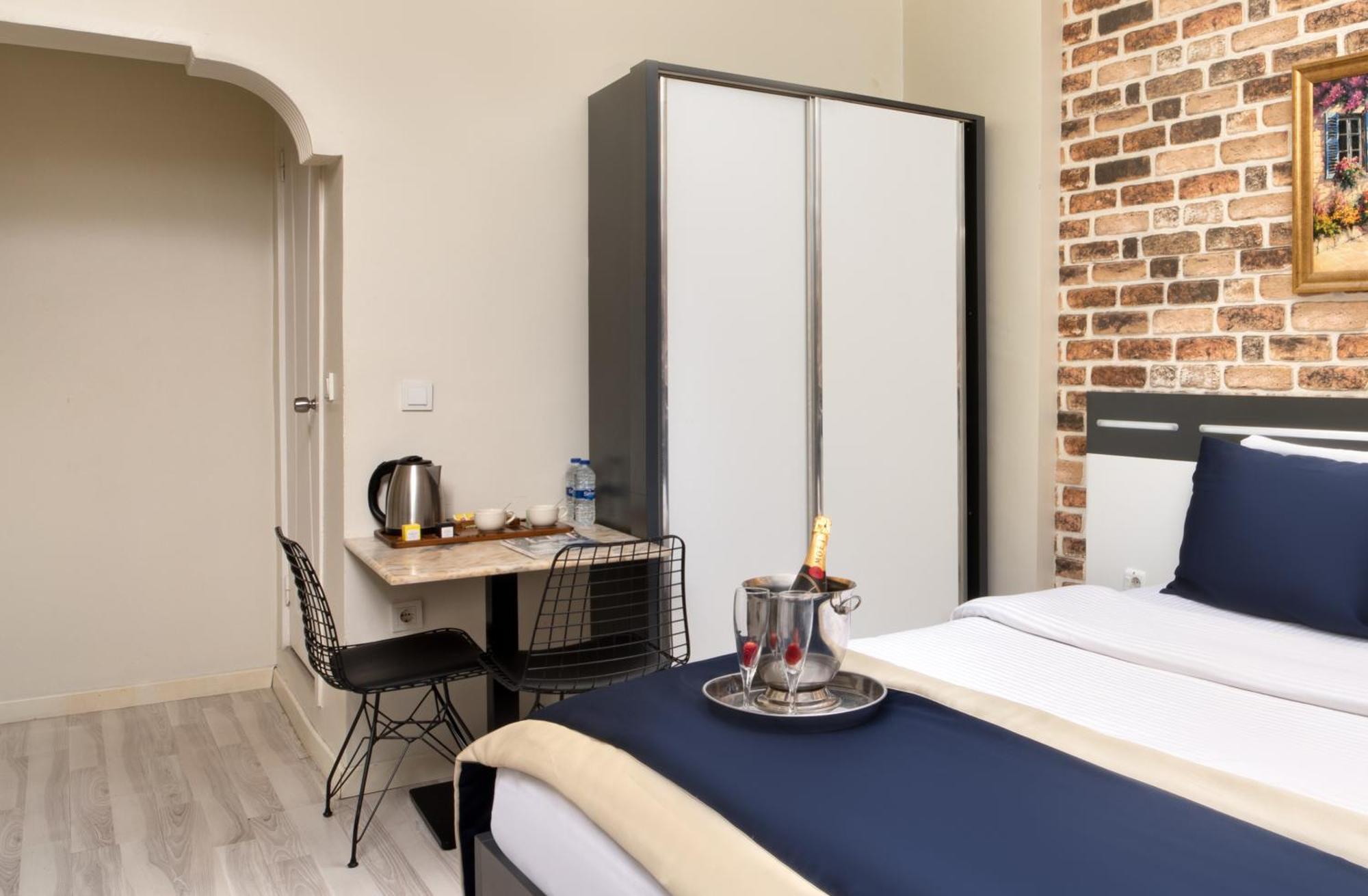 Istanbul Hotel & Suites Buitenkant foto